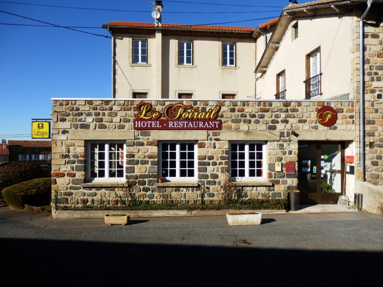 Hotel Restaurant Le Foirail Saint-Haon 外观 照片